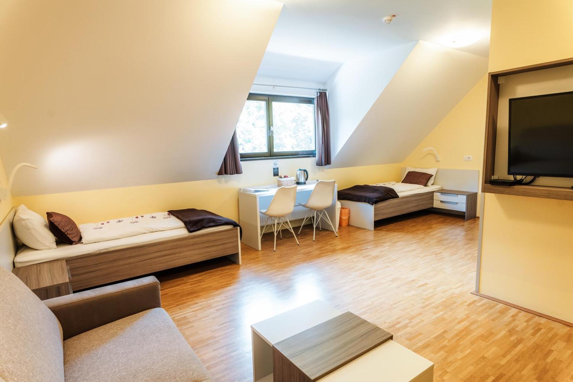 Dvorec Trebnik - Sobe Slovenske Konjice Exterior foto